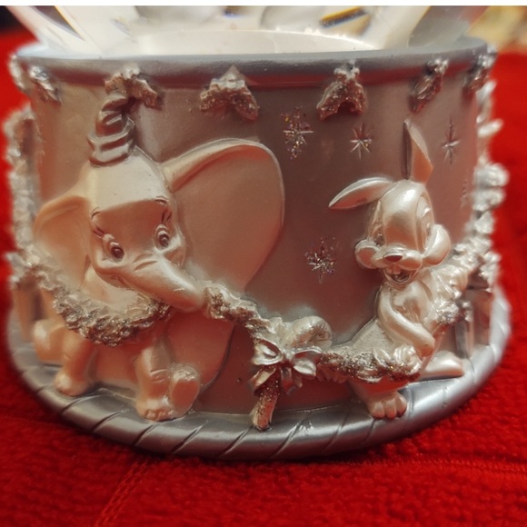 Disney Vintage Mickey & Minnie 2002 Collectible Snowflake Skating Snow Globe - Picture 5 of 16